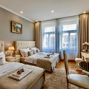 Hotel apartamentowy Slabur Praga